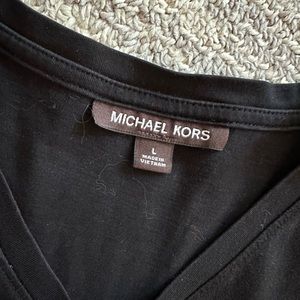V neck short sleeve. Michael Kors